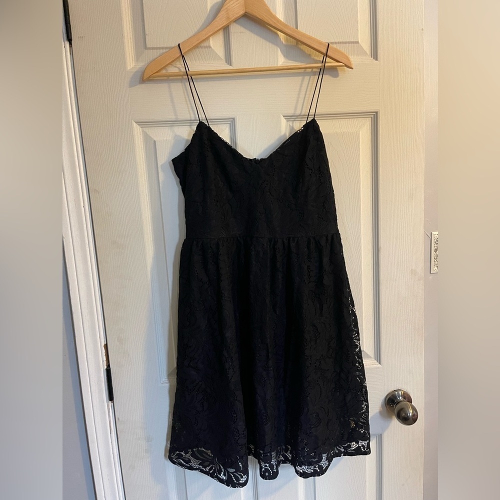 Black Swan NWT $109 Black Lacy Dress
